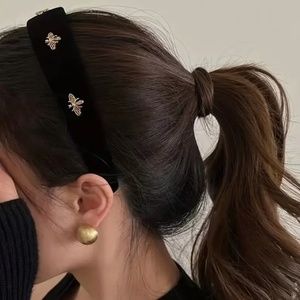 Super Cute Velvet Headband w/ Gold Bees
